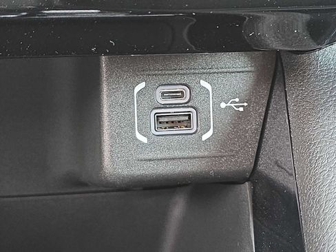 Used 2026 Jeep Compass Latitude AWD/4WD image 28