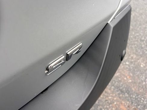 Used 2020 Nissan Kicks SR image 34