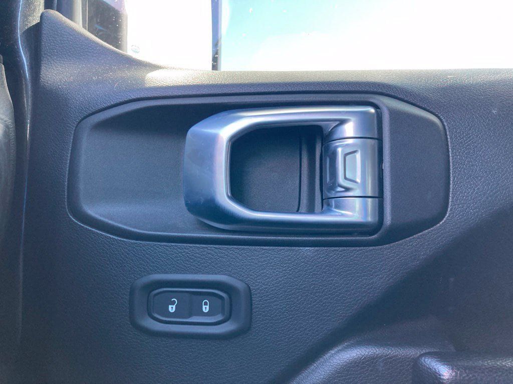 Used 2021 Jeep Wrangler Unlimited Sport w/ Sun And Sound Package AWD/4WD image 28