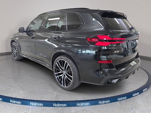 Used 2024 BMW X5 sDrive40i w/ M Sport Package RWD image 9