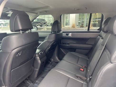 Used 2024 Hyundai Santa Fe XRT image 12