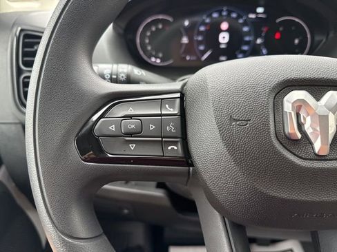 New 2026 RAM ProMaster 2500 w/ Premium Convenience Group FWD image 22