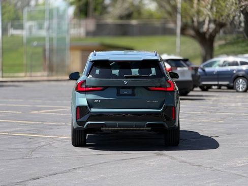 Used 2023 BMW X1 xDrive28i w/ Premium Package AWD/4WD image 6