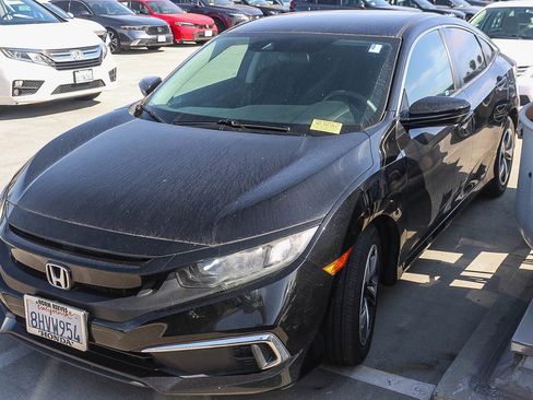 Used 2019 Honda Civic LX image 3