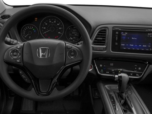 Used 2016 Honda HR-V EX image 7