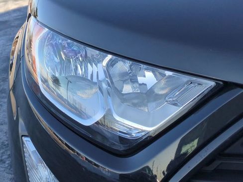 Used 2022 Ford EcoSport S image 10