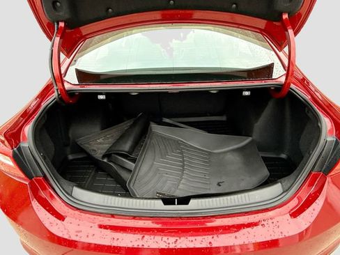 Used 2016 Chevrolet Malibu Premier w/ Driver Confidence Package II image 27