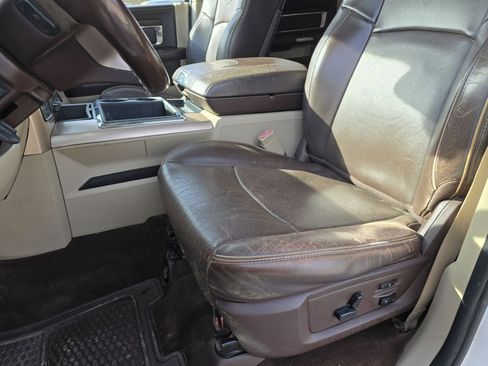 Used 2014 RAM 1500 Laramie Longhorn w/ Convenience Group image 19