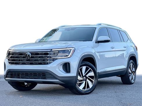 New 2026 Volkswagen Atlas SEL image 1