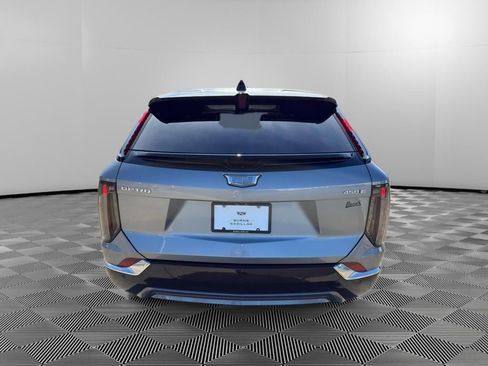 New 2026 Cadillac Optiq Luxury 1 image 5