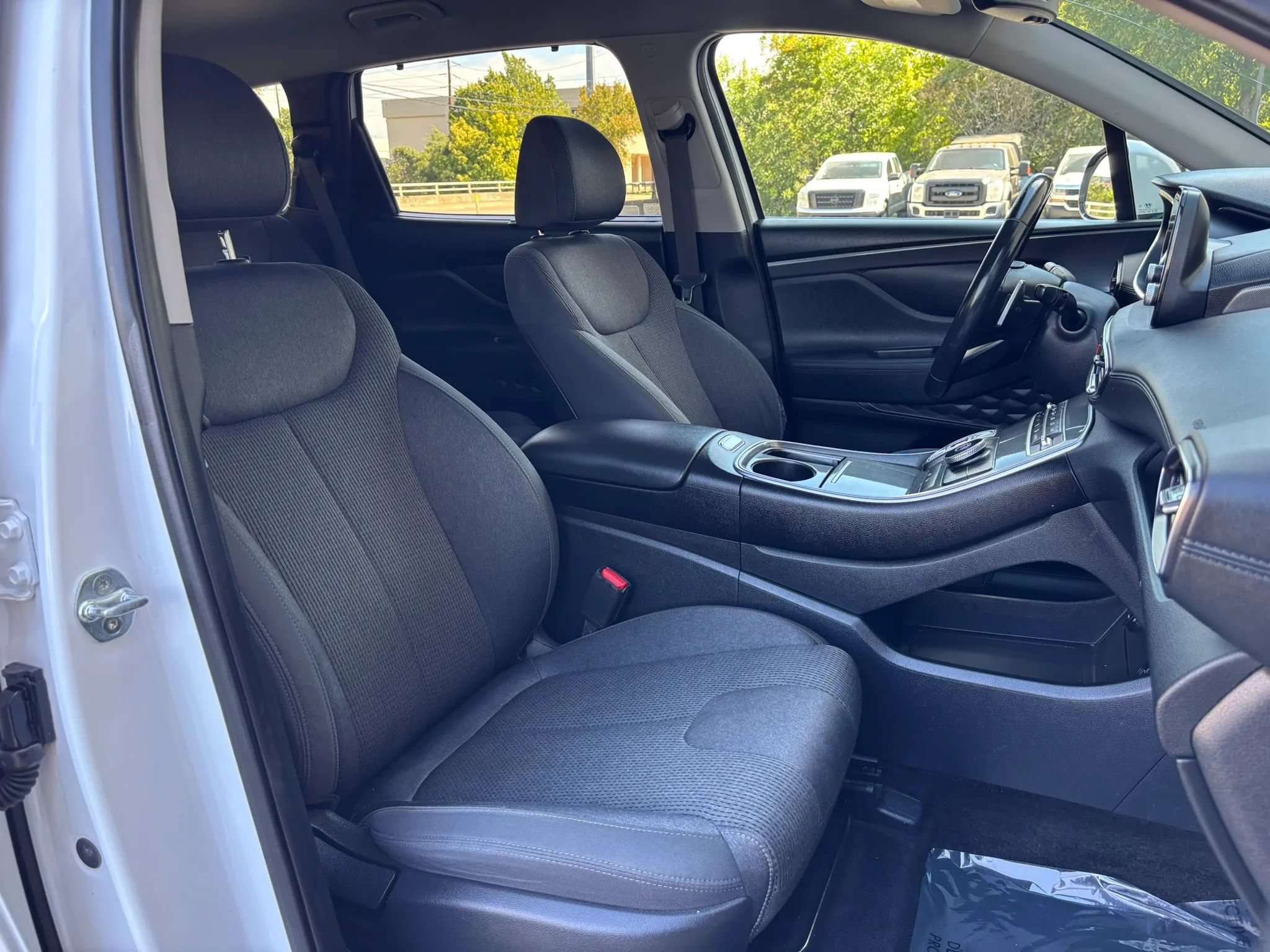 Used 2021 Hyundai Santa Fe SEL w/ Convenience Package FWD image 17