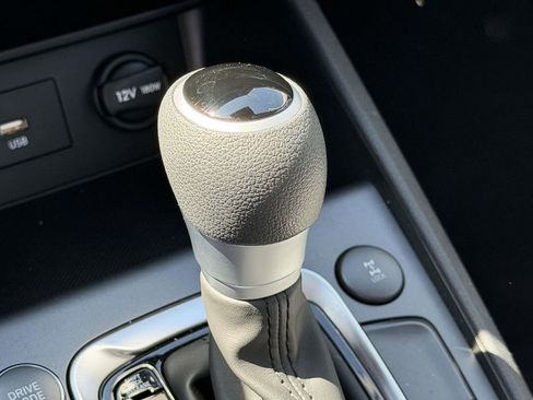Certified 2023 Hyundai Kona SEL AWD/4WD image 31