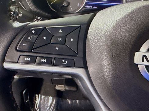 Used 2020 Nissan Sentra SR w/ Trunk Package FWD image 14