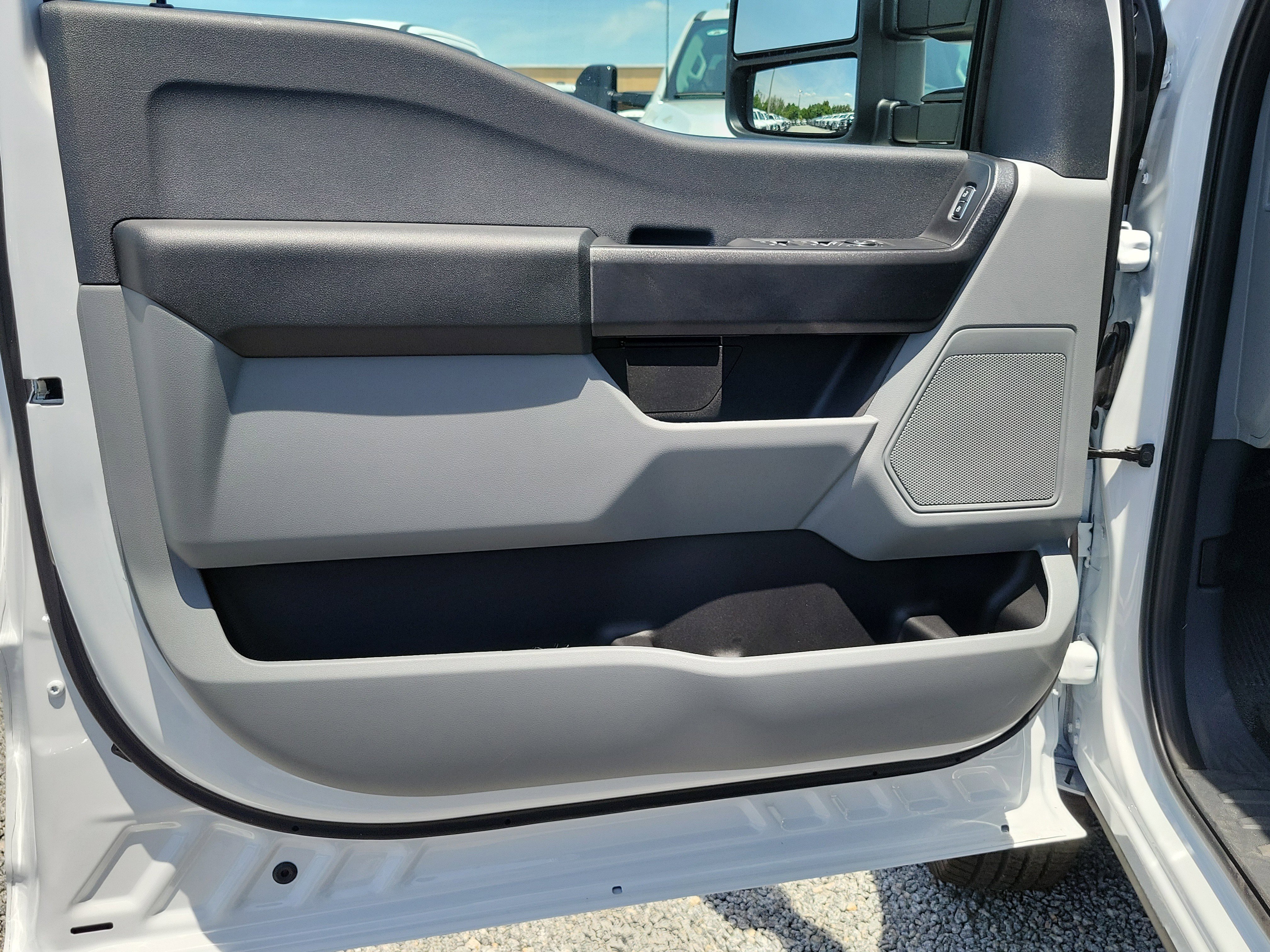 New 2026 Ford F350 XL AWD/4WD image 14