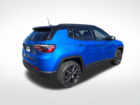 New 2026 Jeep Compass Limited AWD/4WD image 3