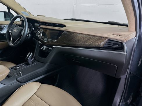 Used 2023 Cadillac XT6 Sport w/ Platinum Package image 31