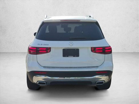 New 2026 Mercedes-Benz GLB 250 image 7