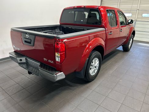 Used 2018 Nissan Frontier SV AWD/4WD image 3