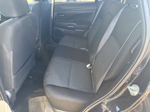 Used 2021 Mitsubishi Outlander Sport ES image 24