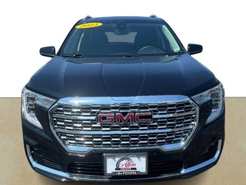 Used 2023 GMC Terrain Denali AWD/4WD image 9