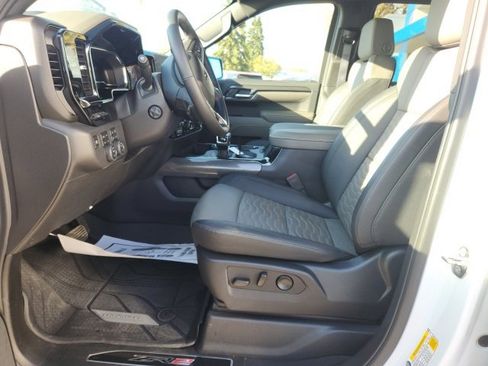 Certified 2024 Chevrolet Silverado 1500 ZR2 image 32