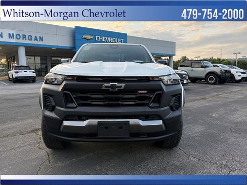 Used 2026 Chevrolet Colorado Trail Boss AWD/4WD image 3