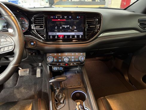 Used 2023 Dodge Durango R/T image 7