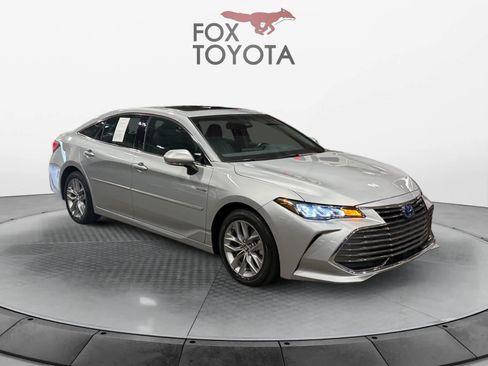 Used 2020 Toyota Avalon XLE w/ Moonroof Package FWD image 8