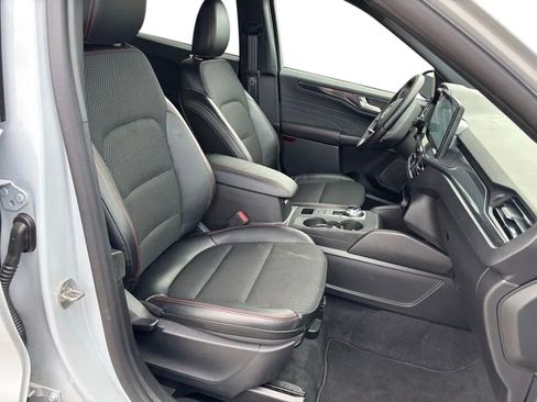 Used 2026 Ford Escape ST-Line w/ Tech Pack #1 image 30