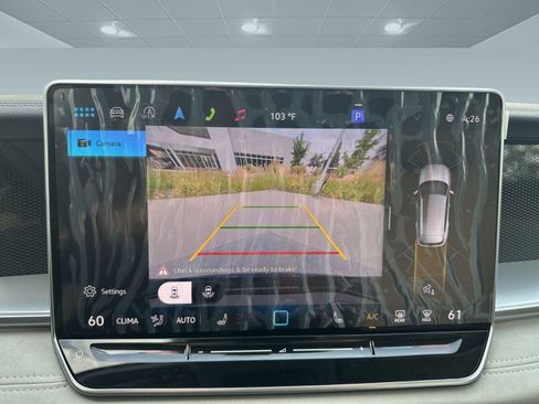 New 2025 Volkswagen Tiguan SE image 21