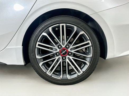 Used 2024 Kia Forte GT FWD image 11