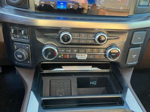 Used 2024 Ford F350 King Ranch w/ FX4 Off-Road Package image 30