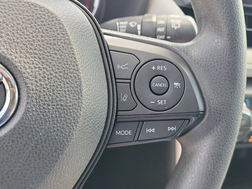 Certified 2024 Toyota RAV4 XLE w/ Convenience Package FWD image 10