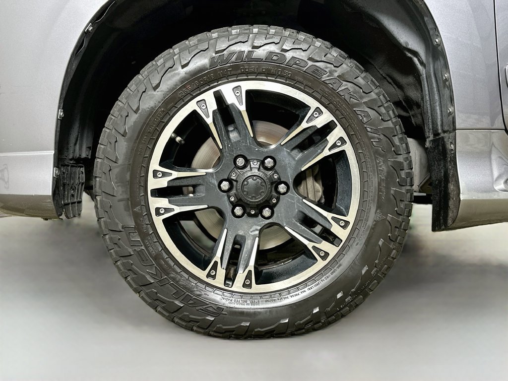 Used 2017 Lexus GX 460 w/ Navigation Package AWD/4WD image 39