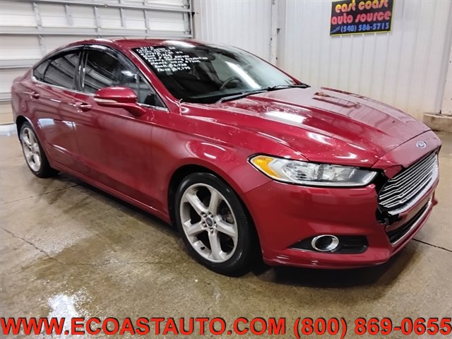 Used 2015 Ford Fusion SE FWD image 1