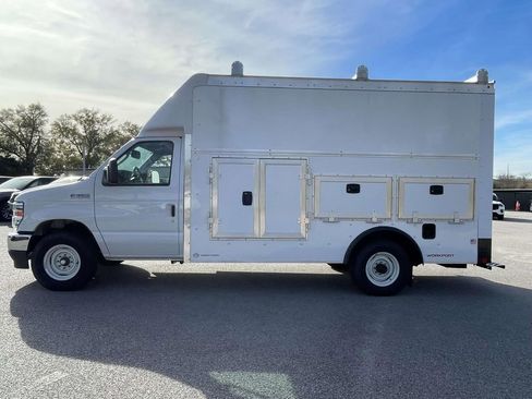 New 2025 Ford E-350 and Econoline 350 Super Duty w/ Power Equipment Group image 4