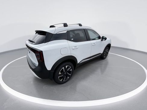 New 2026 Nissan Kicks SV w/ Cold Weather Package image 8