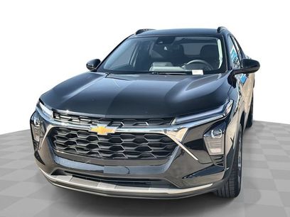 Used 2025 Chevrolet Trax LT
