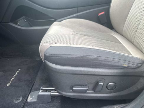 Certified 2022 Hyundai Santa Fe SEL image 24