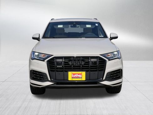 Used 2022 Audi Q7 Premium Plus image 2