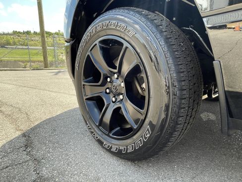 Used 2023 RAM 1500 Big Horn AWD/4WD image 33