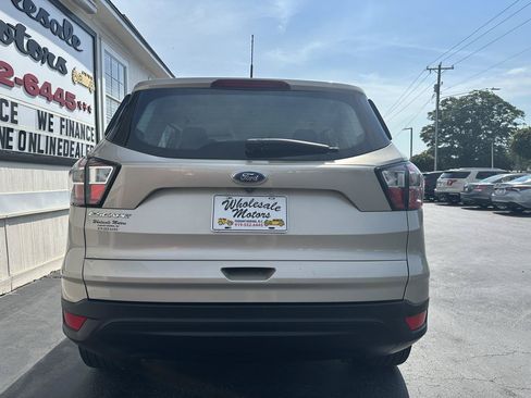 Used 2018 Ford Escape S FWD image 5