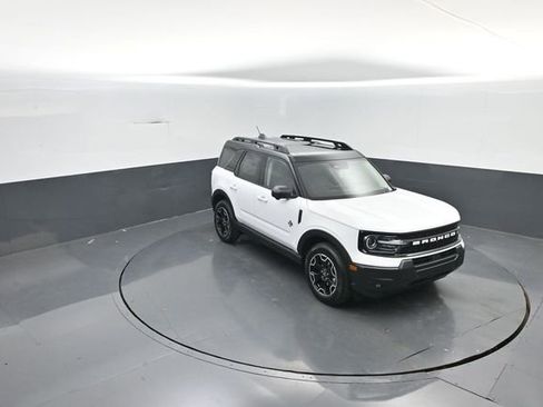 New 2025 Ford Bronco Sport Outer Banks w/ Outer Banks Tech Package+ image 14