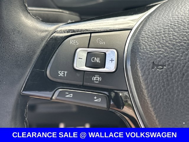 Used 2020 Volkswagen Tiguan SE R-Line FWD image 20