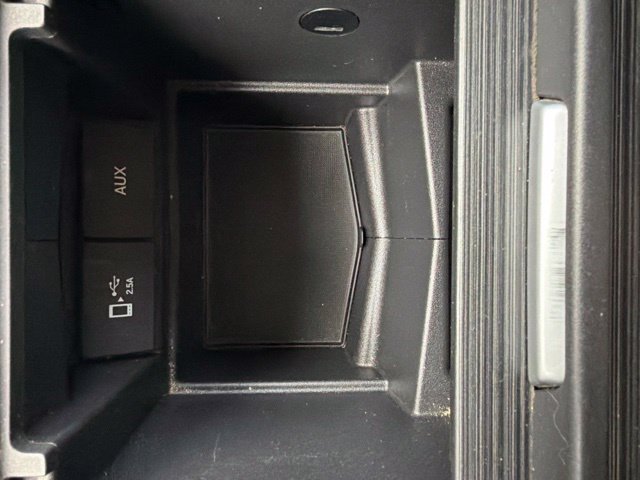 Used 2018 Honda Odyssey Elite image 45