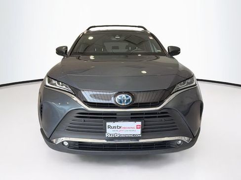 Certified 2024 Toyota Venza XLE AWD/4WD image 2