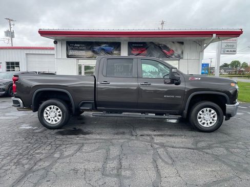 Used 2020 Chevrolet Silverado 2500 LT w/ All Star Edition AWD/4WD image 13