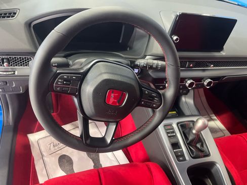 New 2025 Honda Civic Type R image 17