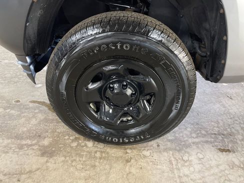 Certified 2021 Toyota Tacoma SR AWD/4WD image 10