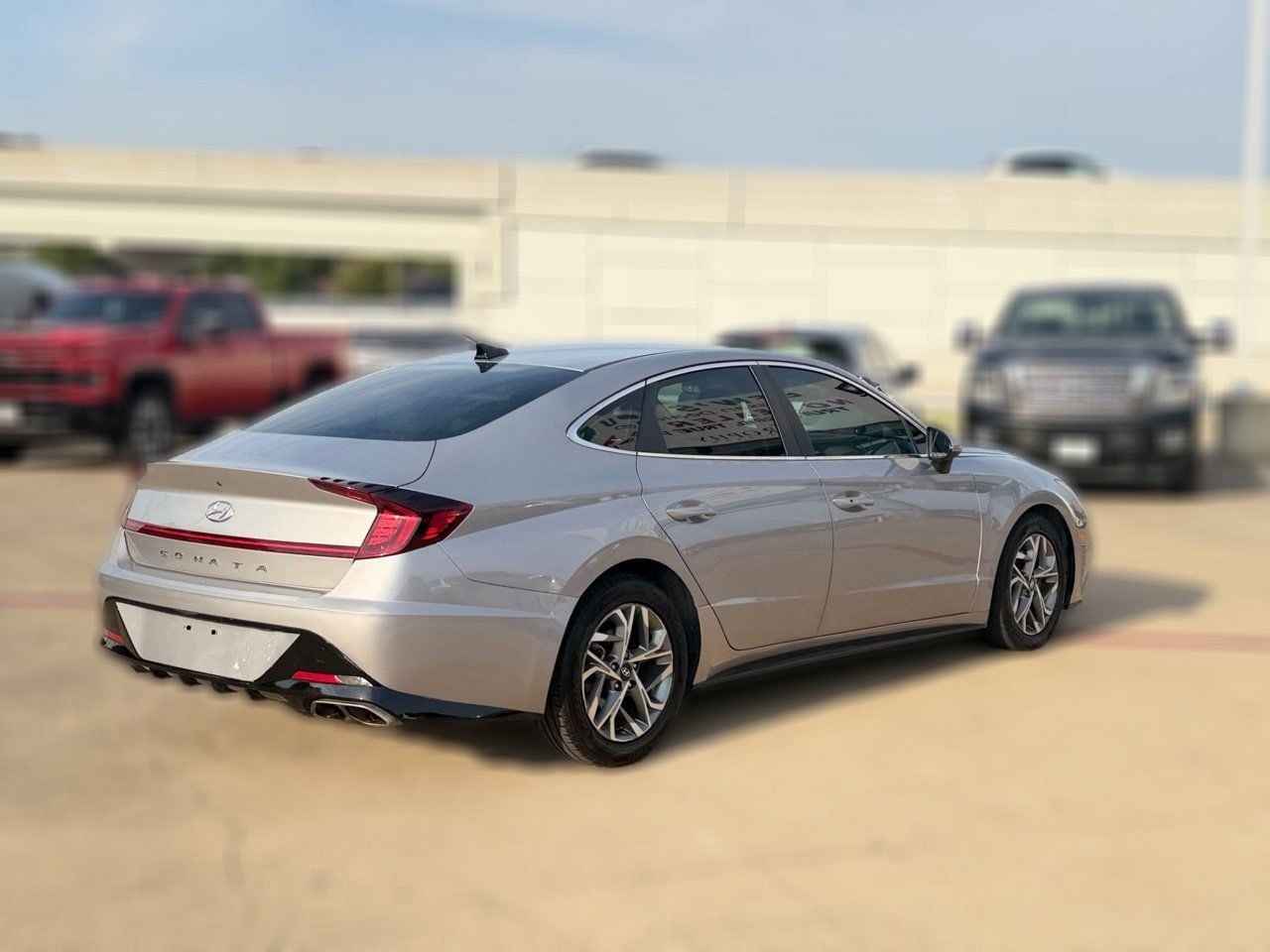 Used 2023 Hyundai Sonata SEL FWD image 7